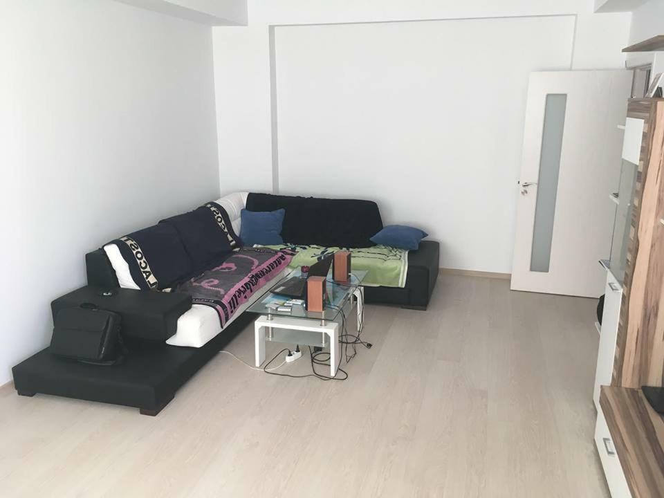 Apartament 3 Camere Constanţa Esterno foto